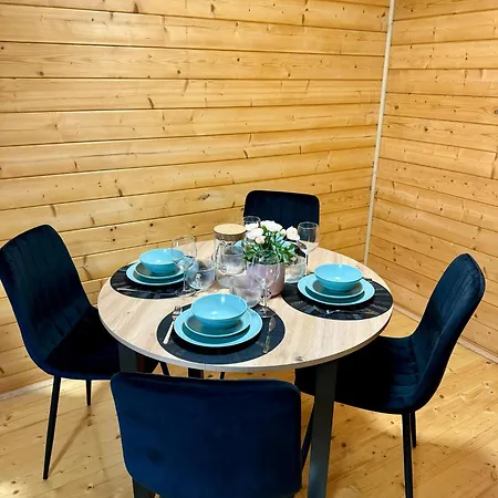 Kwiatowy Zakatek 公寓 詹塔尔